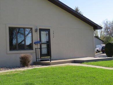 1432 8th Ave NE, Jamestown, ND 58401 - photo 3