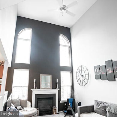 157 Rittenhouse Dr, Woodbury, NJ 08096 - photo 5