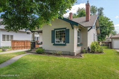 06-2328 E Diamond Ave-006