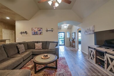 20235 E 32nd St S, Broken Arrow, OK 74014 - photo 4