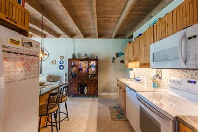 181 5th st-4