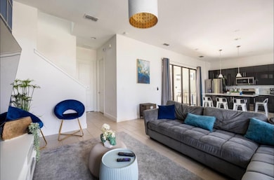 320 Villa Domani Ct, Davenport, FL 33896 - photo 6