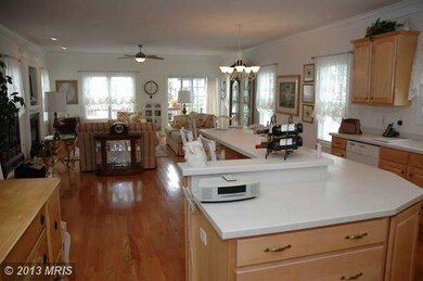 23210 Jenifer Ct, Leonardtown, MD 20650 - photo 4