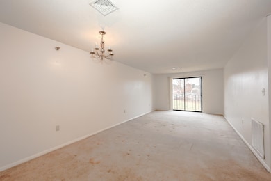 434 Abbott Farm Ln, Hudson, NH 03051 - photo 7