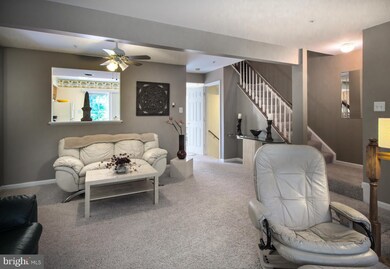 1355 Walkabout Ct, Sykesville, MD 21784 - photo 3