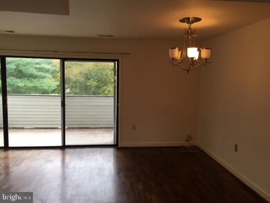 8720 Village Square unit 8720, Alexandria, VA 22309 - photo 3