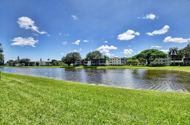 348 Dorset I unit 348, Boca Raton, FL 33434 - photo 3