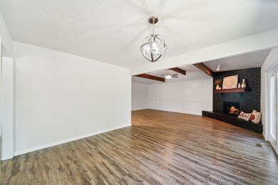 7208 S Oak Ave, Broken Arrow, OK 74011 - photo 6