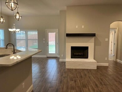 332 Bonita St, Weatherford, TX 76087 - photo 6