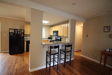 12 Simonds Rd, Portsmouth, NH 03801 - photo 3