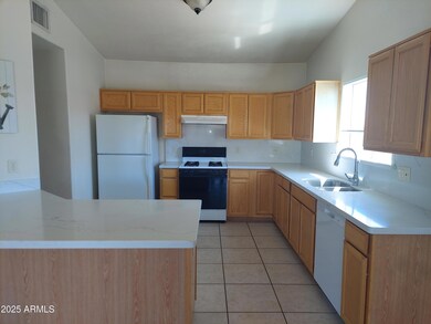 3858 Plaza de La Yerba, Sierra Vista, AZ 85650 - photo 6