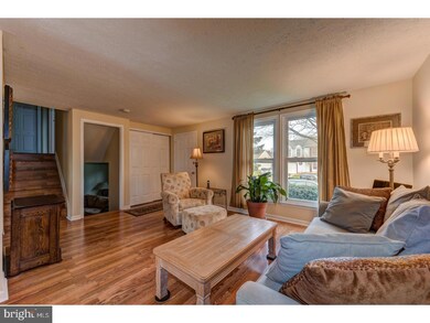 145 Independence Dr, Morrisville, PA 19067 - photo 4