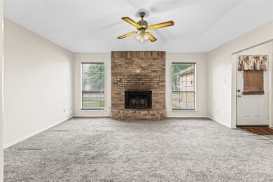 3205 Hillcrest Dr, Rowlett, TX 75088 - photo 6