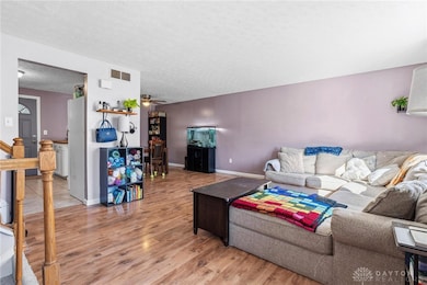 3109 Dorf Dr, Moraine, OH 45418 - photo 7