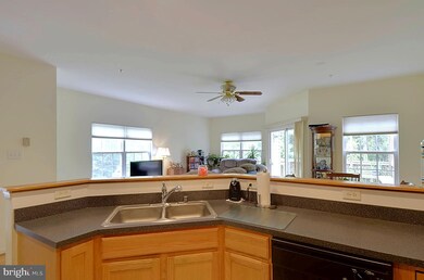 2554 Running Wolf Trail, Odenton, MD 21113 - photo 5