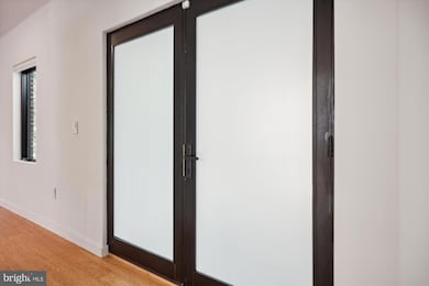 8423 Piney Branch Rd, Takoma Park, MD 20901 - photo 3