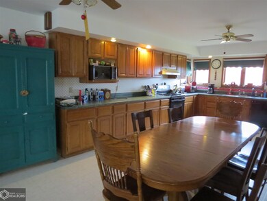 22682 120th St, Columbus Junction, IA 52738 - photo 7