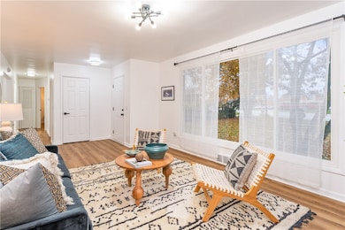 81 Spencerport Rd, Rochester, NY 14606 - photo 4