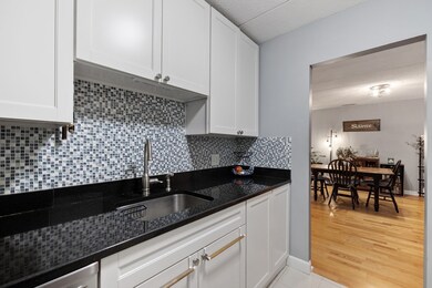 10 Foster St unit 306, Wakefield, MA 01880 - photo 3