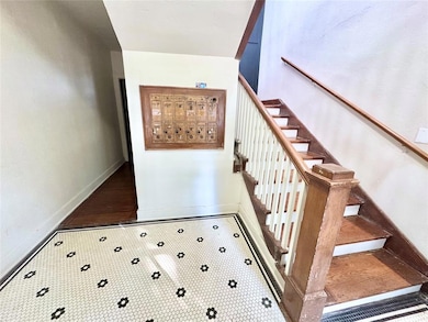 723 East Dr, Oklahoma City, OK 73105 - photo 5