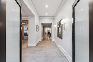 Welcome guests through the contemporary, commercia