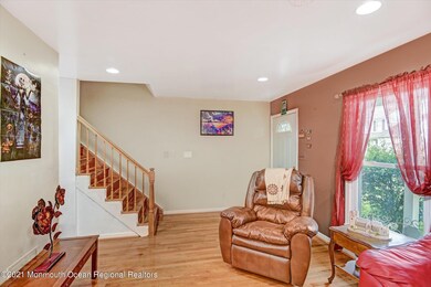 02-Living Room
