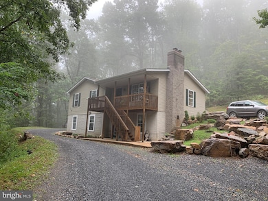 263 Boiling Springs Ct, Gerrardstown, WV 25420 - photo 2