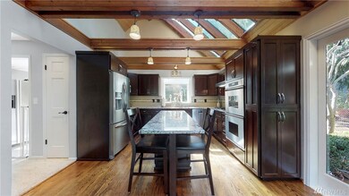 8430 Talbot Rd, Edmonds, WA 98026 - photo 5