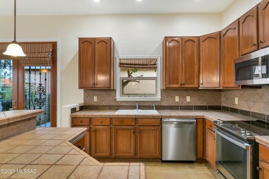 Tall cabinet uppers