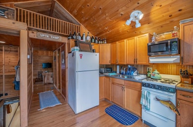 114 Smith Rd, Hudson, ME 04449 - photo 6