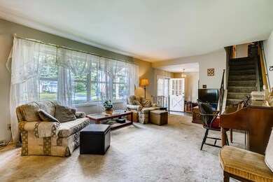 5677 Plum Orchard Dr, Columbus, OH 43213 - photo 4