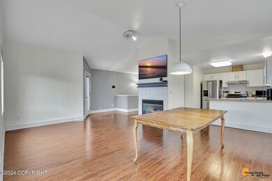 8626 Cross Pointe Loop, Anchorage, AK 99504 - photo 6