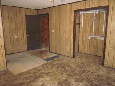 212 J P Parker Rd, Laurel, MS 39443 - photo 4