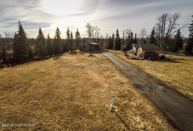 Driveway to house