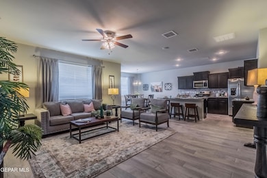 13308 Jeff Winton Dr, Horizon City, TX 79928 - photo 7