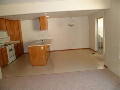 873 Columbine Way, Central Point, OR 97502 - photo 5