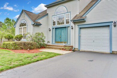 6 Hunters Green Ct, Howell, NJ 07731 - photo 3