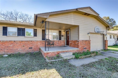 314 E Locust St, Tecumseh, OK 74873 - photo 3