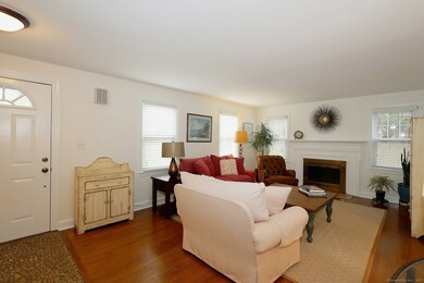 100 Overhill Rd, Fairfield, CT 06824 - photo 5