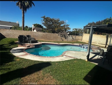 906 Brandywine Ln, Corona, CA 92880 - photo 2