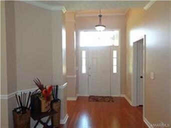 the foyer , this open has a great open floor plan 
