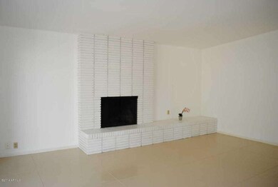 La Rosa Large Living Room with Orignal C