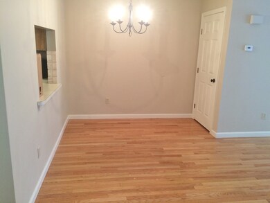 30 Walnut Cir, MerriMacK, NH 03054 - photo 5