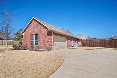 2109 Spur Ct, Denton, TX 76210 - photo 3