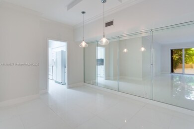 Towers of Key Biscayne unit D106, Key Biscayne, FL 33149 - photo 6