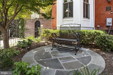 1530 15th St NW, Washington, DC 20005 - photo 2