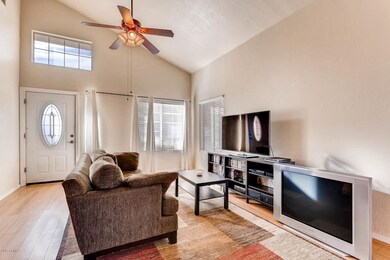1302 E Liberty Shores Drive-large-006-6-