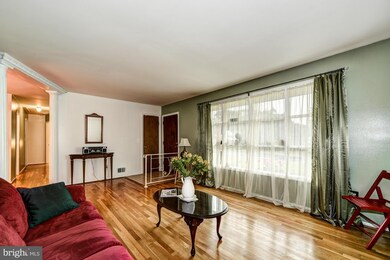 5 Chapel View Ct, Silver Spring, MD 20904 - photo 4