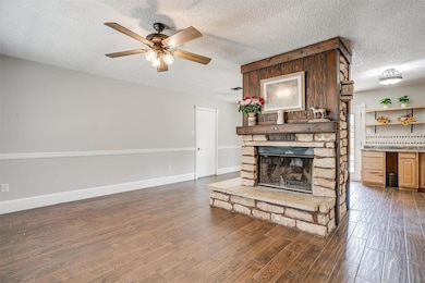 505 W 10th St, Joshua, TX 76058 - photo 6