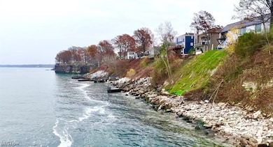 31600 Lake Rd, Bay Village, OH 44140 - photo 2